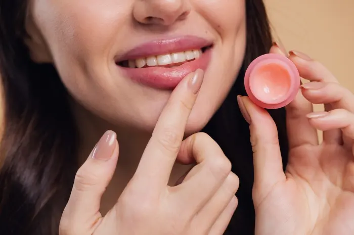 Manfaat Lip Cream yang Harus Anda Ketahui untuk Bibir Sehat dan Cantik